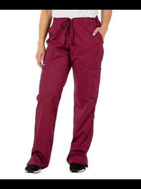 🔥🔥$8.00 Amazon Essentials Women's Straight-Leg  Scrubs. NWT Size XS
